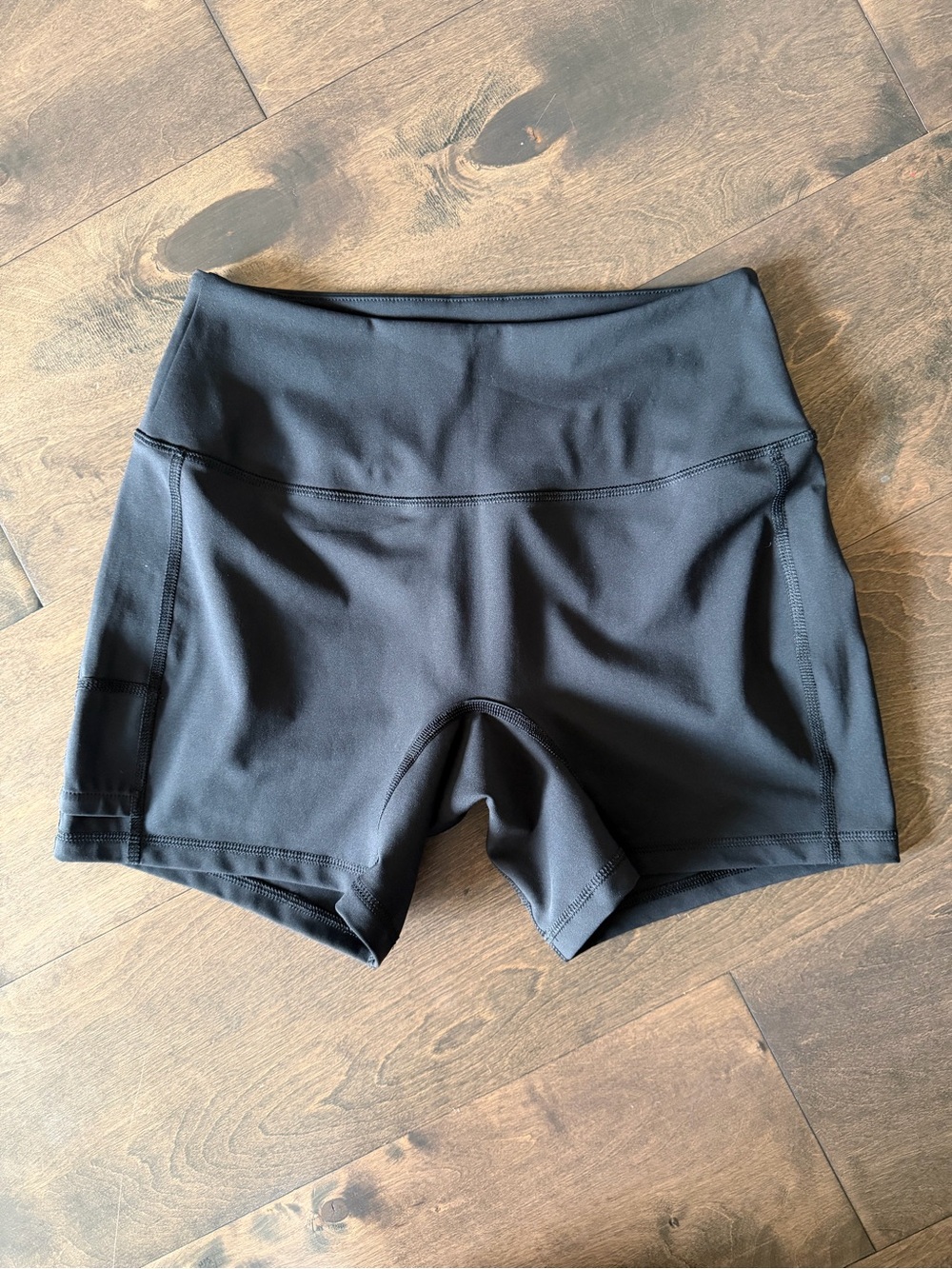 Peter Millar High-Waist Performance Shorts - Black